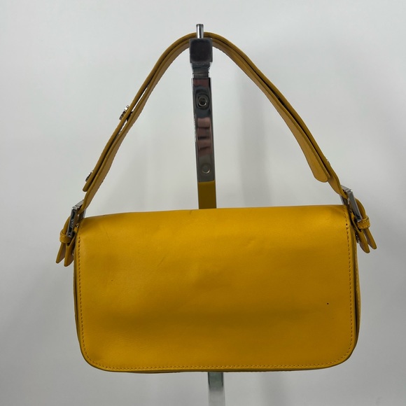 💛SOLD💛Fendi Pochette - Picture 2 of 12